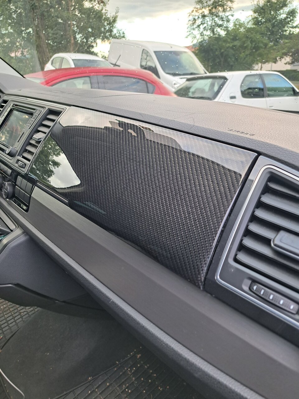 Recouvrement cache boite a gant vw t6