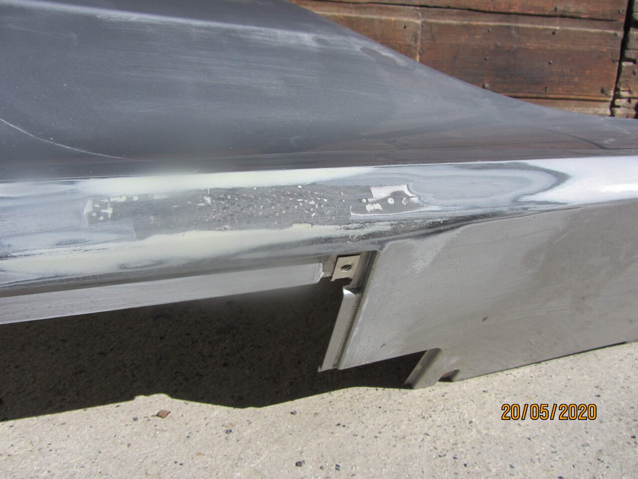 Réparation aile arrière porsche