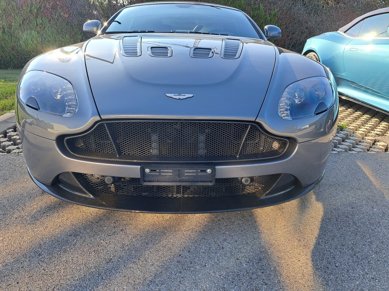 reparation calendre et lame avant pour Aston martin vantage