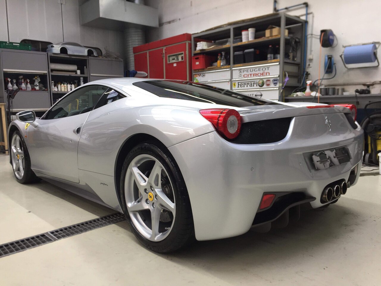 réparation pare-choc arire Ferrari