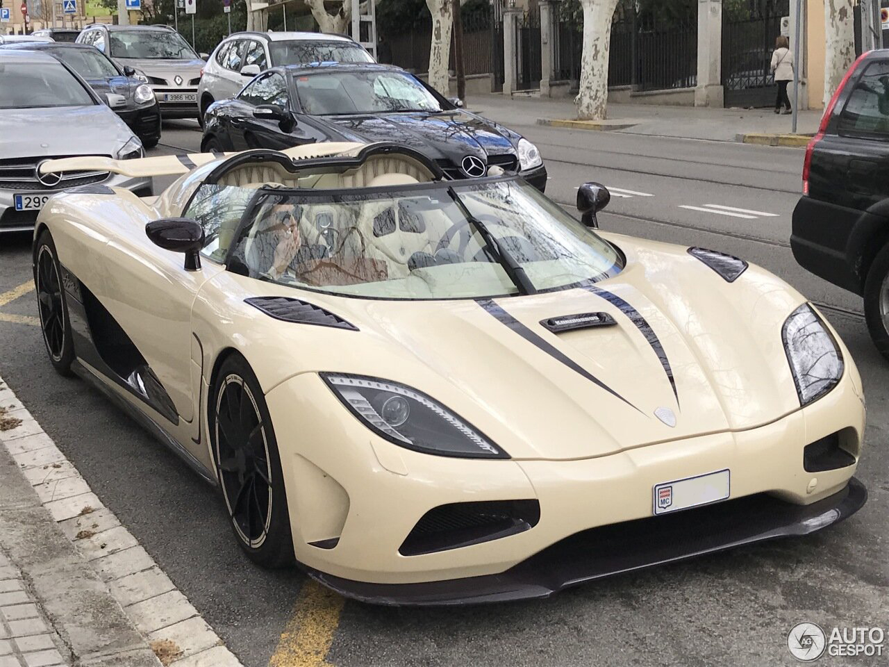 reparation pare-choc avant koenigseg